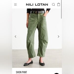 Nili Lotan Shon Pant
*RUNS LARGE